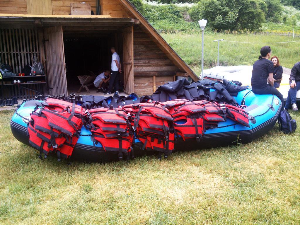 Rafting Camp Tara Center Tri Vodenice Bastasi 외부 사진