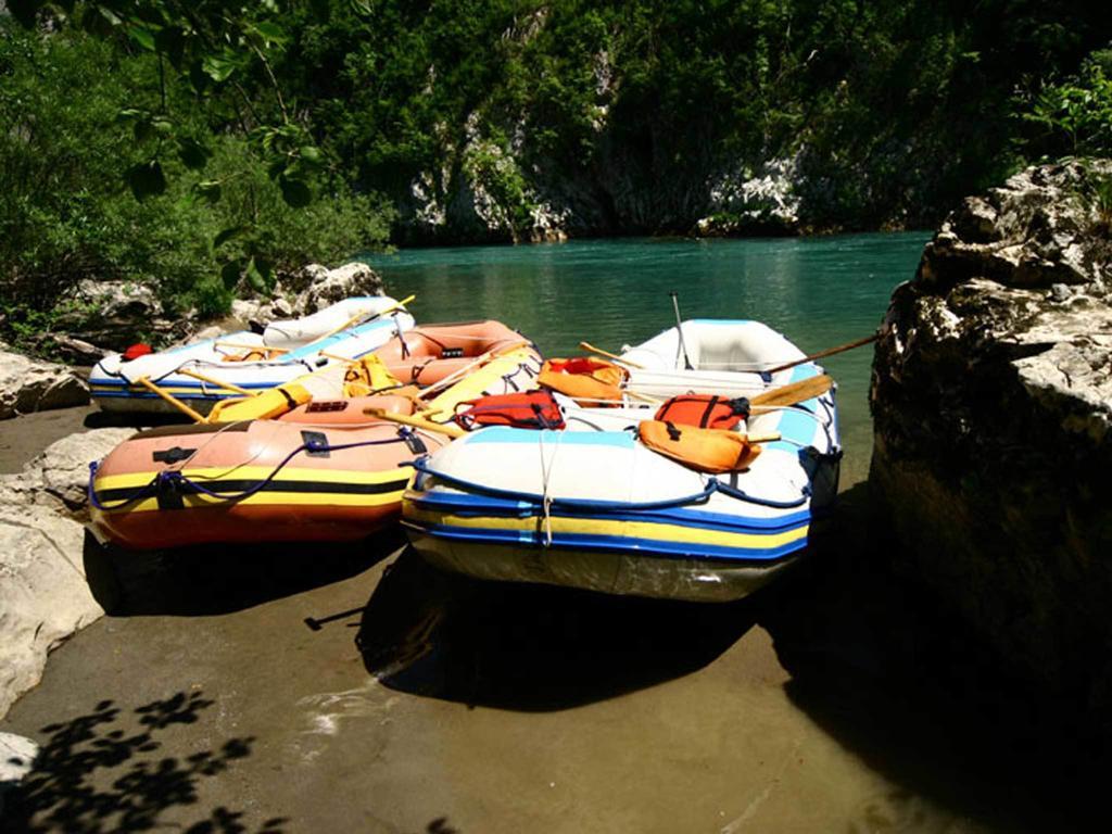 Rafting Camp Tara Center Tri Vodenice Bastasi 외부 사진