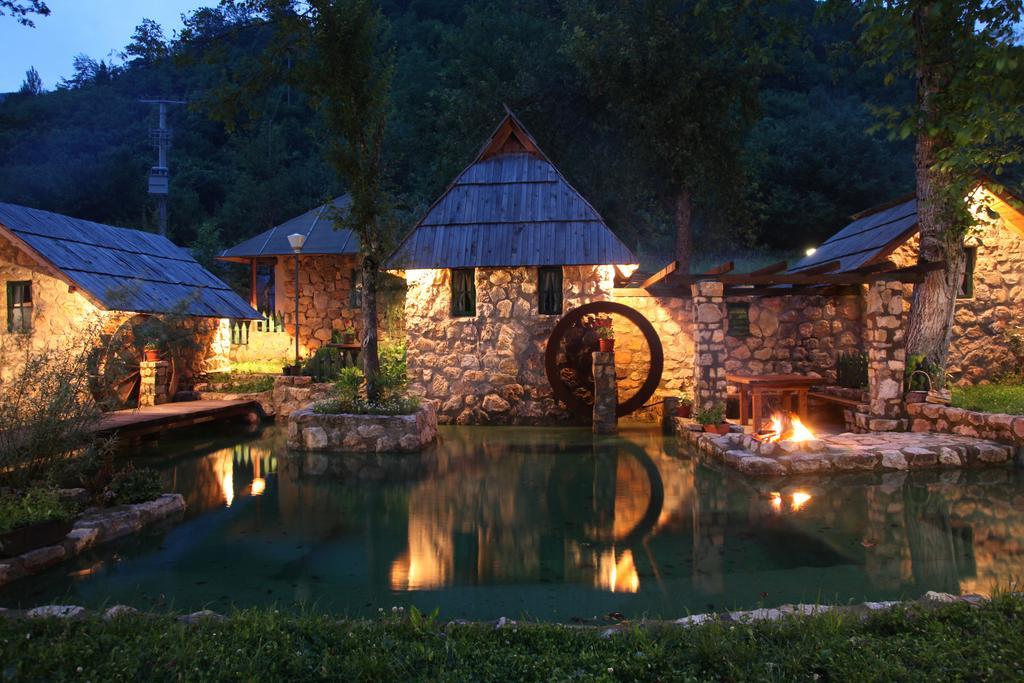 Rafting Camp Tara Center Tri Vodenice Bastasi 객실 사진